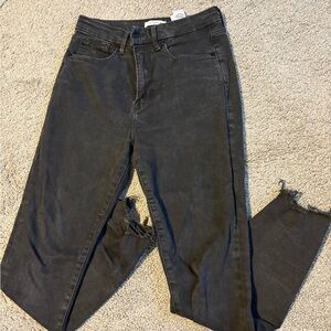 Good American Charcoal Ankle Jeans
